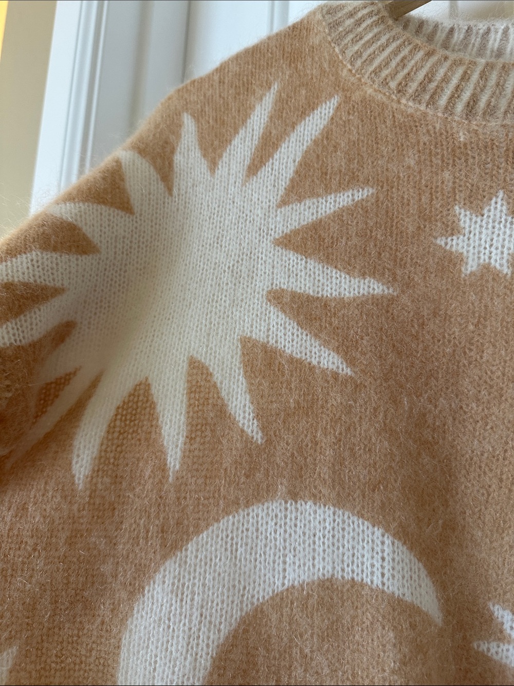 Sezane Sweater - Picture 4 of 4